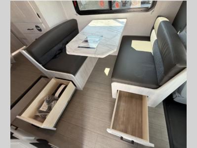 New 2026 East to West Entrada 2000NS booth dinette with storage