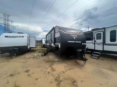 New 2026 Prime Time Avenger 26DBS
travel trailer with power awning