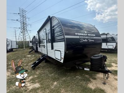 New 2026 East to West Della Terra 200RD travel trailer with 16' awning