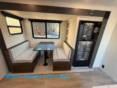 2026 Prime Time Avenger 23BHS booth dinette with 12v refridgerator