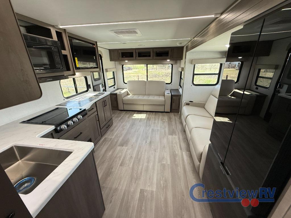 2025 Grand Design Recreational Transcend Narrow Body photo 3