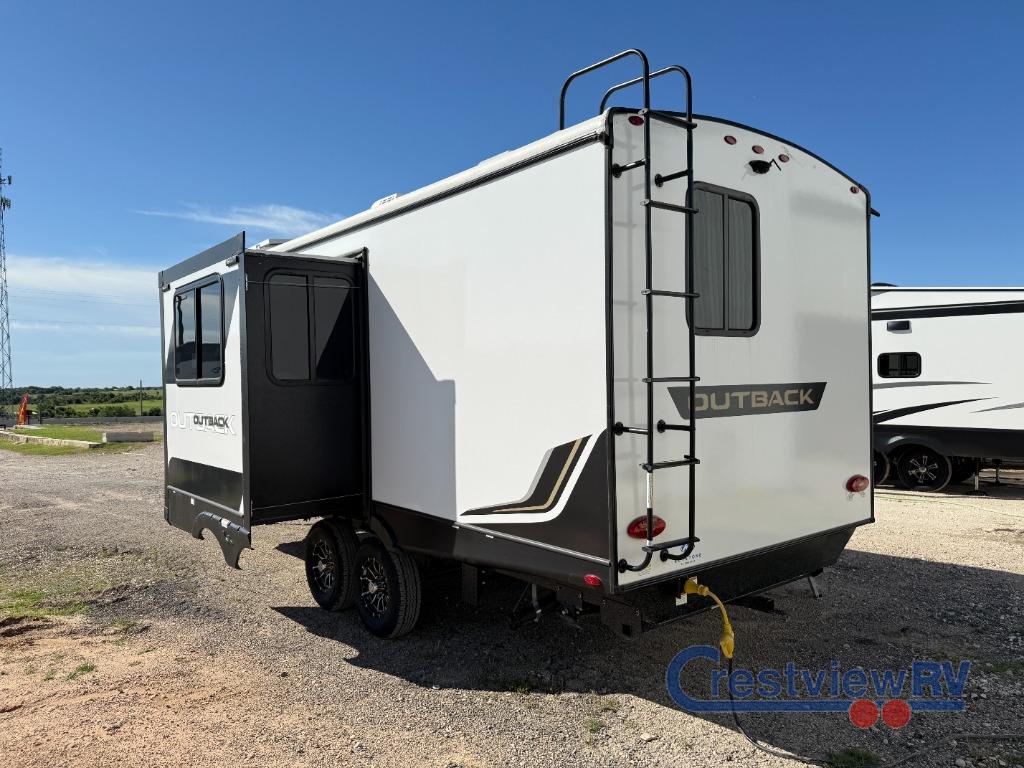 2025 Outback Outback photo 3