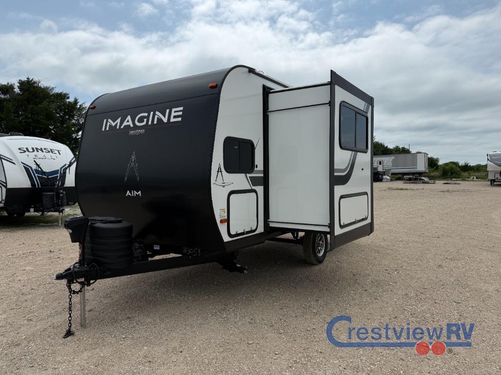 2025 Grand Design Recreational Imagine Narrow Body photo 3