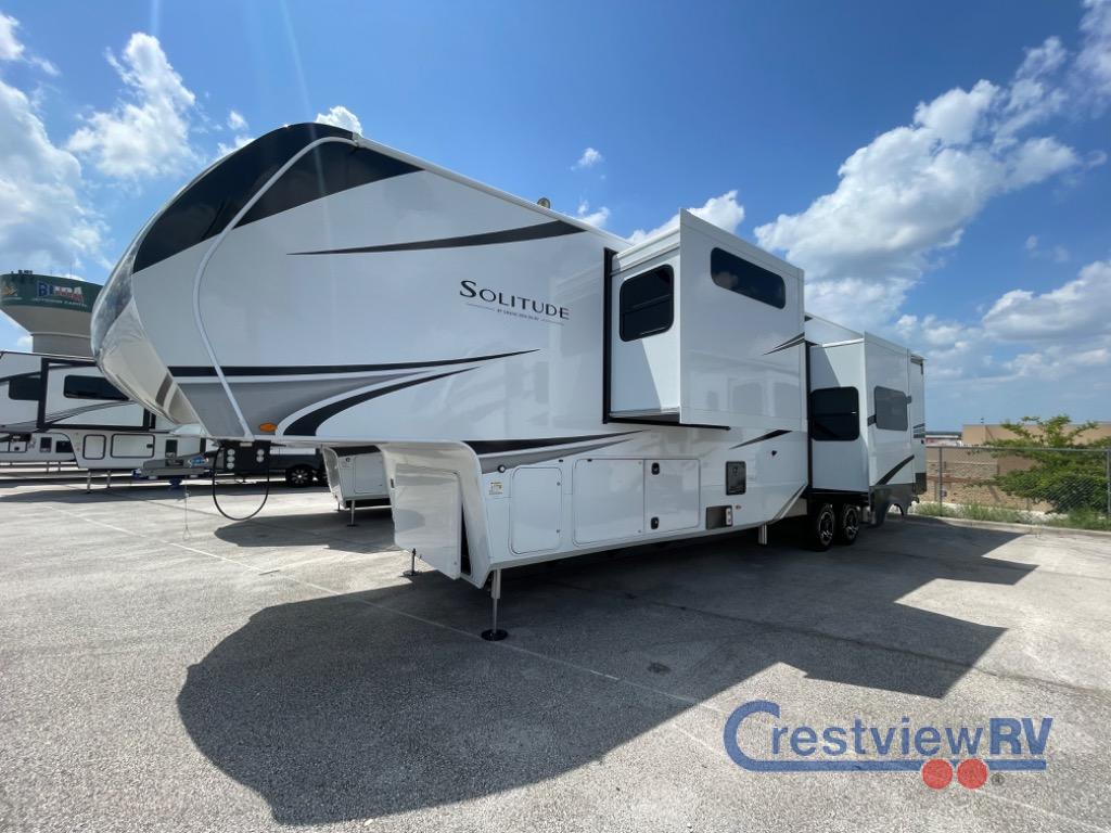 2025 Grand Design Recreational Solitude Wide body photo 4