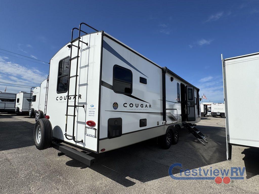 2025 Cougar Cougar photo 4