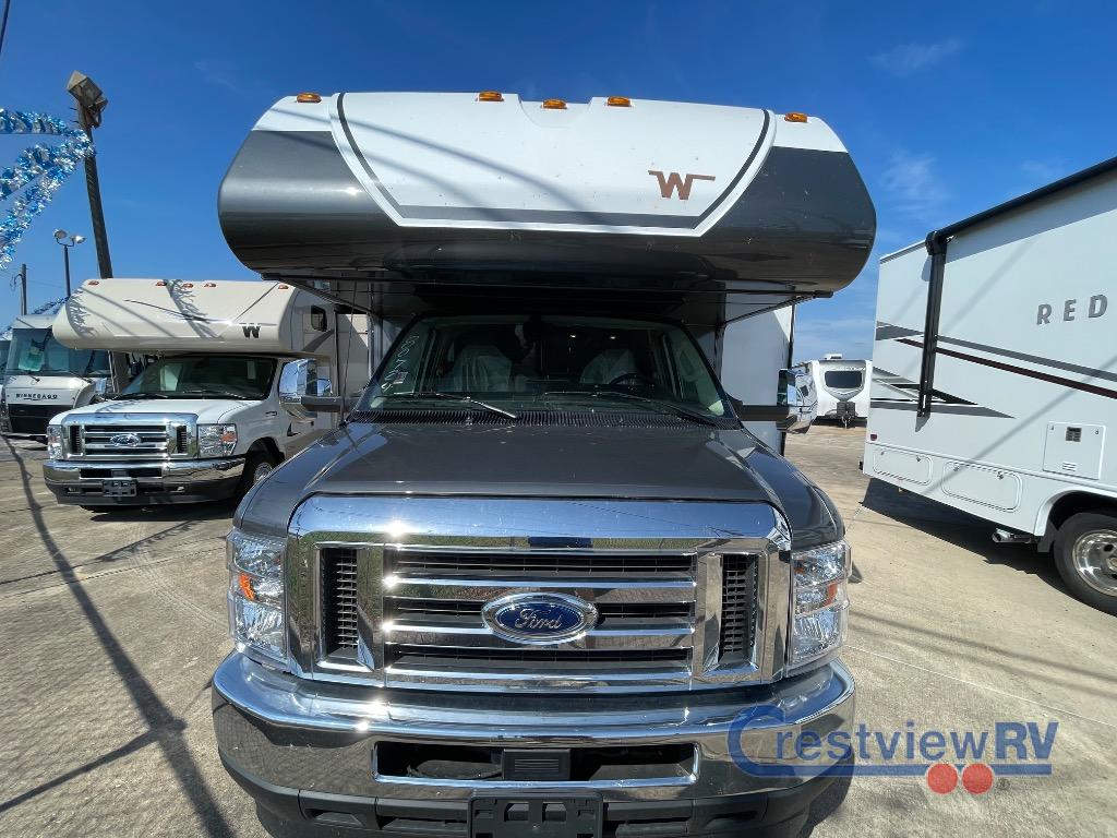 2025 Ford E-450 photo 3