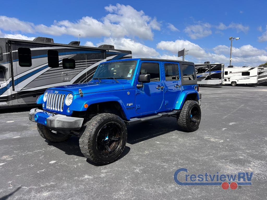 2016 Jeep Wrangler Sahara photo 2