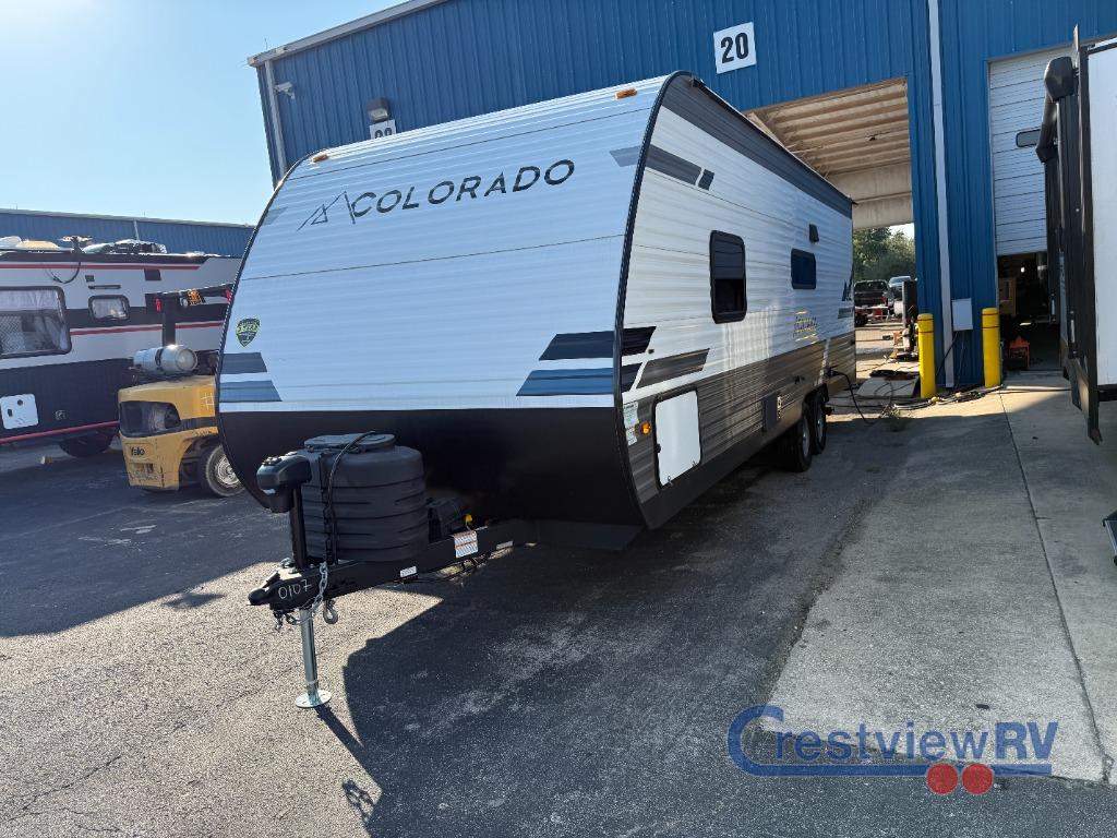 2025 Colorado Colorado photo 3