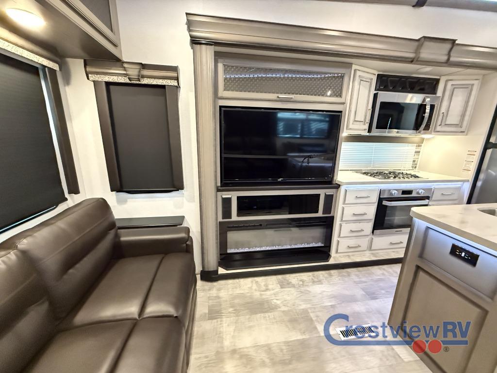 2020 Keystone Keystone photo 3