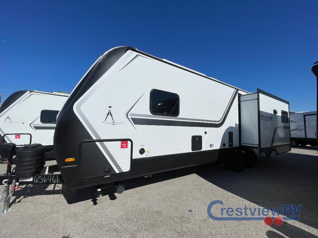 2026 Grand Design Recreational Imagine Narrow Body photo 4