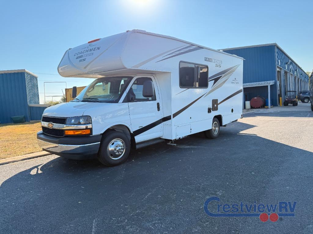 2025 Chevrolet Express 3500 Cutaway photo 2