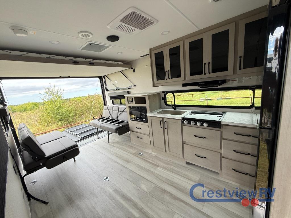 2026 Grand Design Recreational Momentum Wide Body photo 4