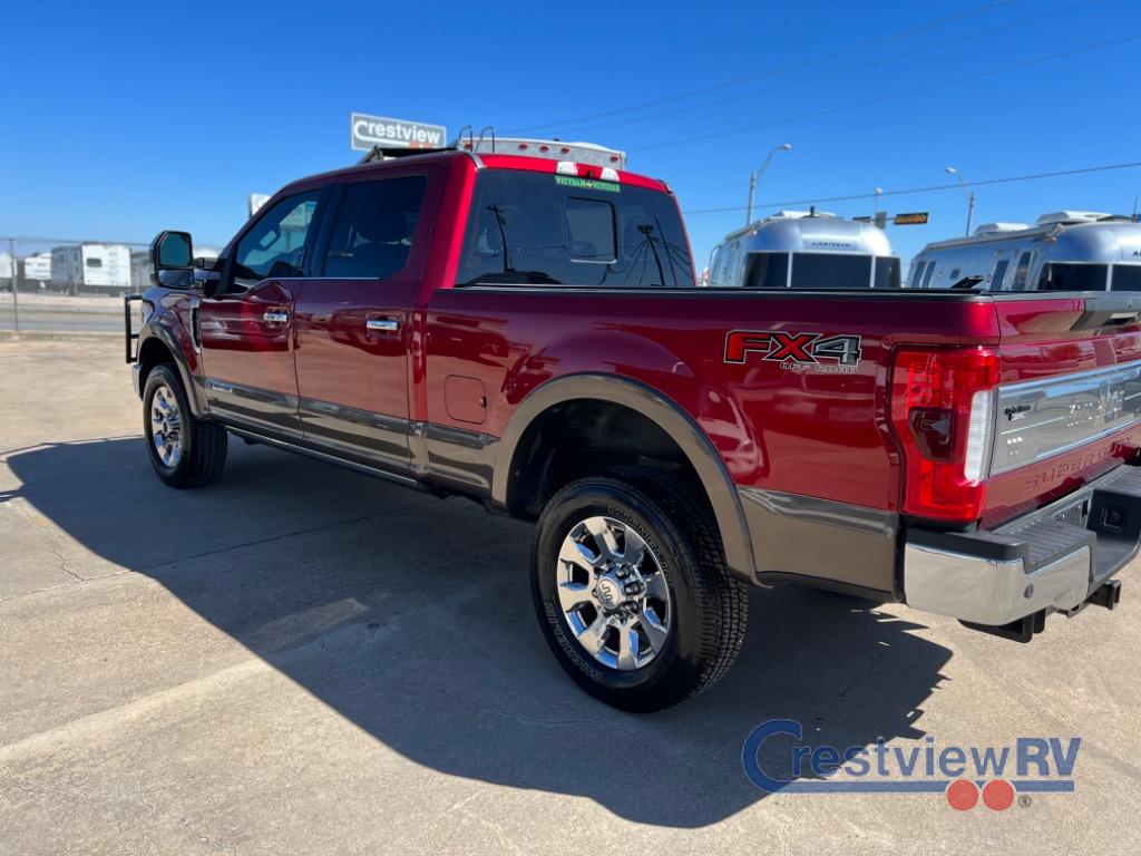 2017 Ford F-250 photo 2