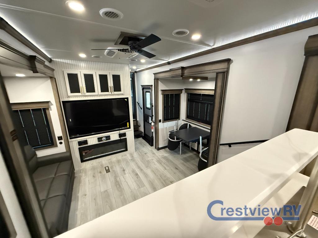 2026 Montana Montana photo 3