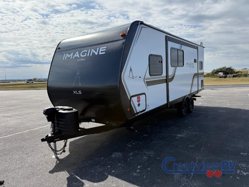 2026 Grand Design Recreational Imagine Narrow Body photo 2