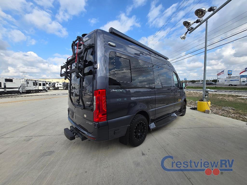 2021 Mercedes Benz Sprinter photo 4