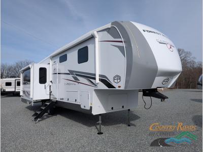 New 2025 Forest River RV Cardinal 33CHEF Photo