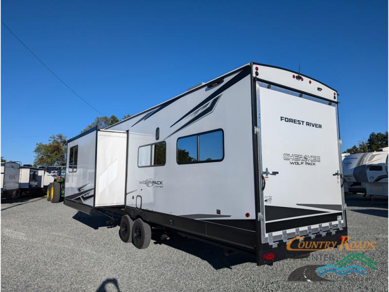 New 2025 Forest River RV Cherokee Wolf Pack 365PACK15.5 Toy Hauler