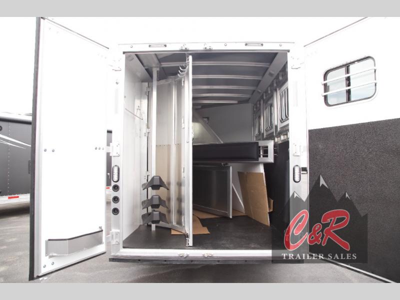 2025 Lakota colt 3 horse trailer w/ living quarters