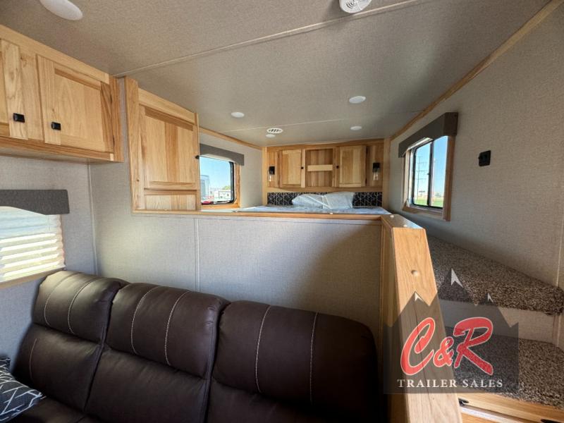 2025 Lakota charger living quarters livestock trailer