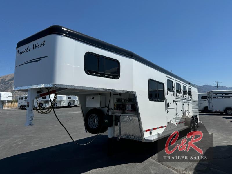 2025 Trails West sierra 4 horse gn trailer w/ overnight package