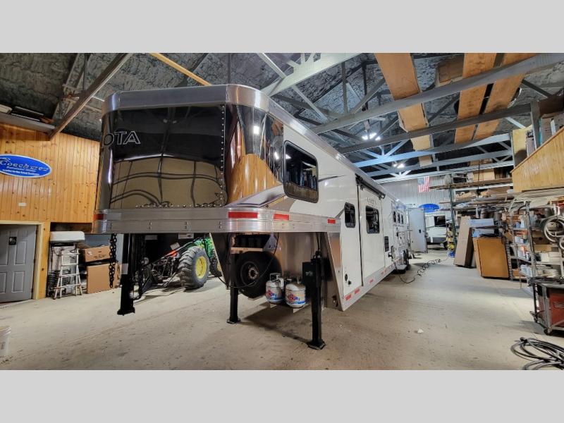 New 2024 Lakota Charger C8315SR Horse Trailer at Countryside RV & Trailer Sales Colfax, IA 0691