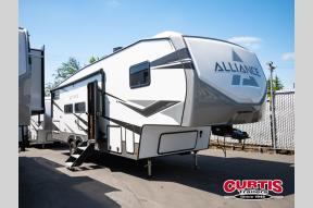 New 2022 Alliance RV Avenue 31BHS Photo