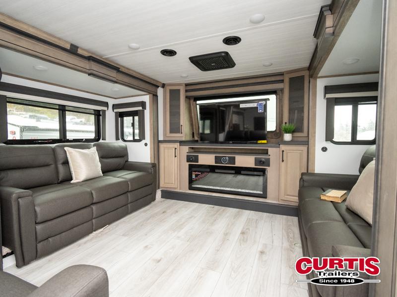 New 2024 Keystone RV Montana 3761FL Fifth Wheel at Curtis Trailers ...