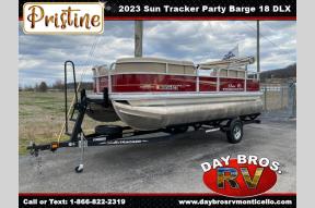 Used 2023 Sun Tracker Party Barge 18 DLX Photo