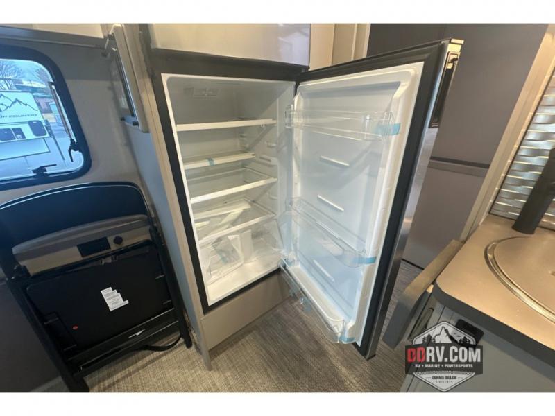 2025 View 24T/24T/2025 image-21