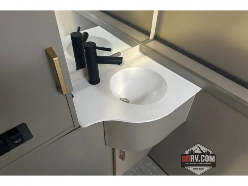 2025 View 24T/24T/2025 image-27