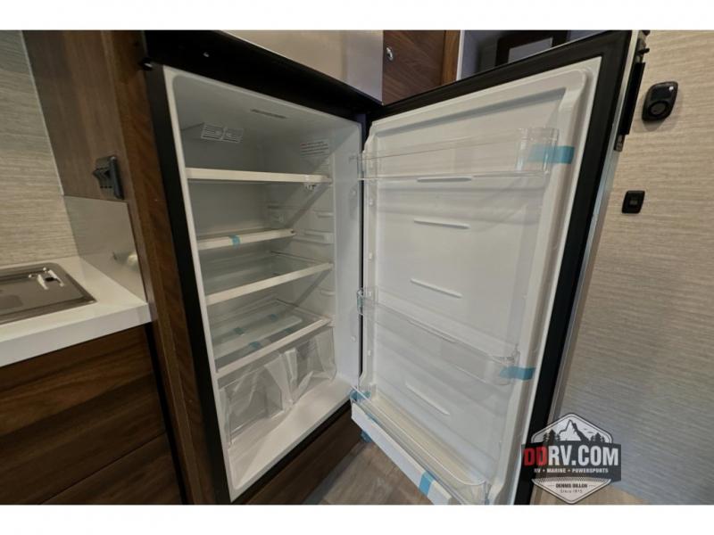 2025 View/24D/2025 image-18