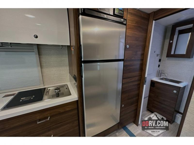 2025 View/24D/2025 image-21