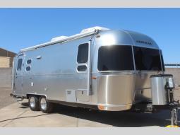 Used 2020 Airstream RV Globetrotter 25FB Twin Travel Trailer Photo