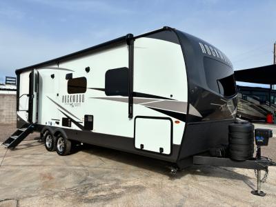 Side view of Rockwood 2606WS with 21' power awning