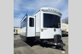 New 2024 CrossRoads RV Hampton HP372FDB Photo