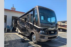 Used 2018 Newmar Bay Star 3401 Photo