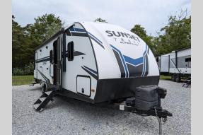 Used 2021 CrossRoads RV Sunset Trail SS272BH Photo