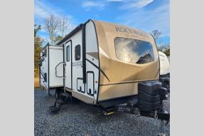 Used 2019 Forest River RV Rockwood Ultra Lite 2304DS Photo