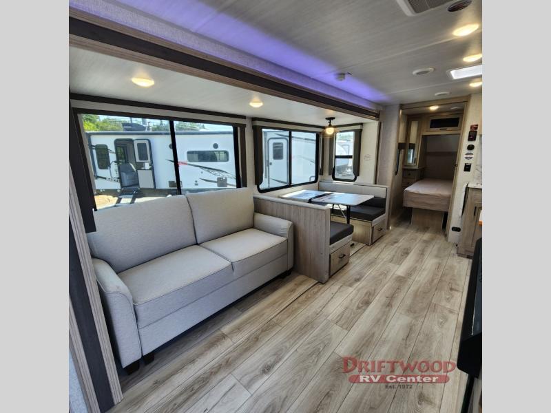 New 2024 EAST TO WEST Alta 2800KBH Travel Trailer at Driftwood RV Center Cape May Court House