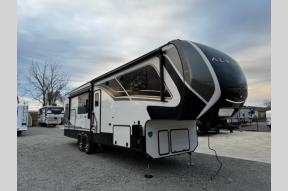 New 2024 Keystone RV Alpine 3102RL Photo