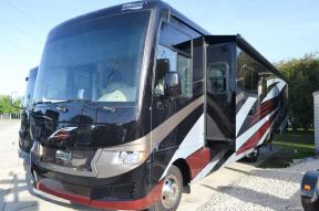 Used 2024 Newmar Bay Star Sport 3225 Photo