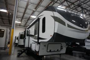 New 2023 Forest River RV Flagstaff Classic 529RLBS Photo