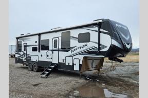 Used 2022 Keystone RV Raptor 352 Photo
