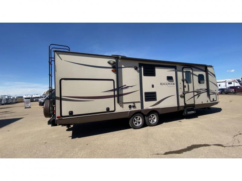 Used 2015 Forest River RV Rockwood Ultra Lite 2607A Travel Trailer