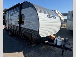 Used 2024 Sunset Park RV Sun Lite LTD 19RB Photo