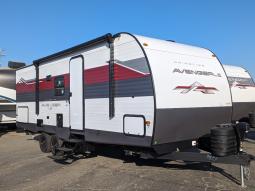 New 2025 Prime Time RV Avenger LE 24BHSLE Photo