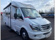 Used 2018 Leisure Travel Unity U24MB image