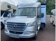 Used 2019 Leisure Travel Unity U24MB image