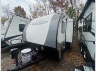 Used 2017 Starcraft Satellite 17RB image